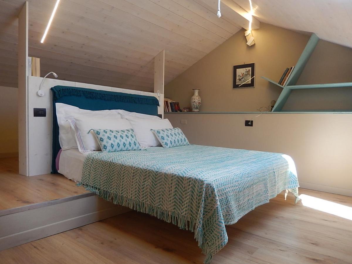 B&B Bionzo16 Calosso Luaran gambar